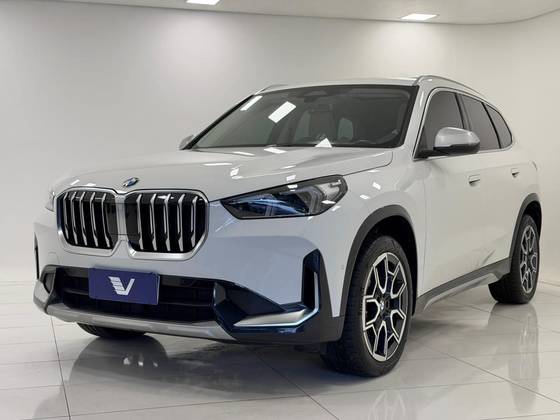 BMW X1 2.0 16V TURBO GASOLINA SDRIVE20I X-LINE STEPTRONIC BMW X1 2.0 16V TURBO GASOLINA SDRIVE20I X-LINE STEPTRONIC